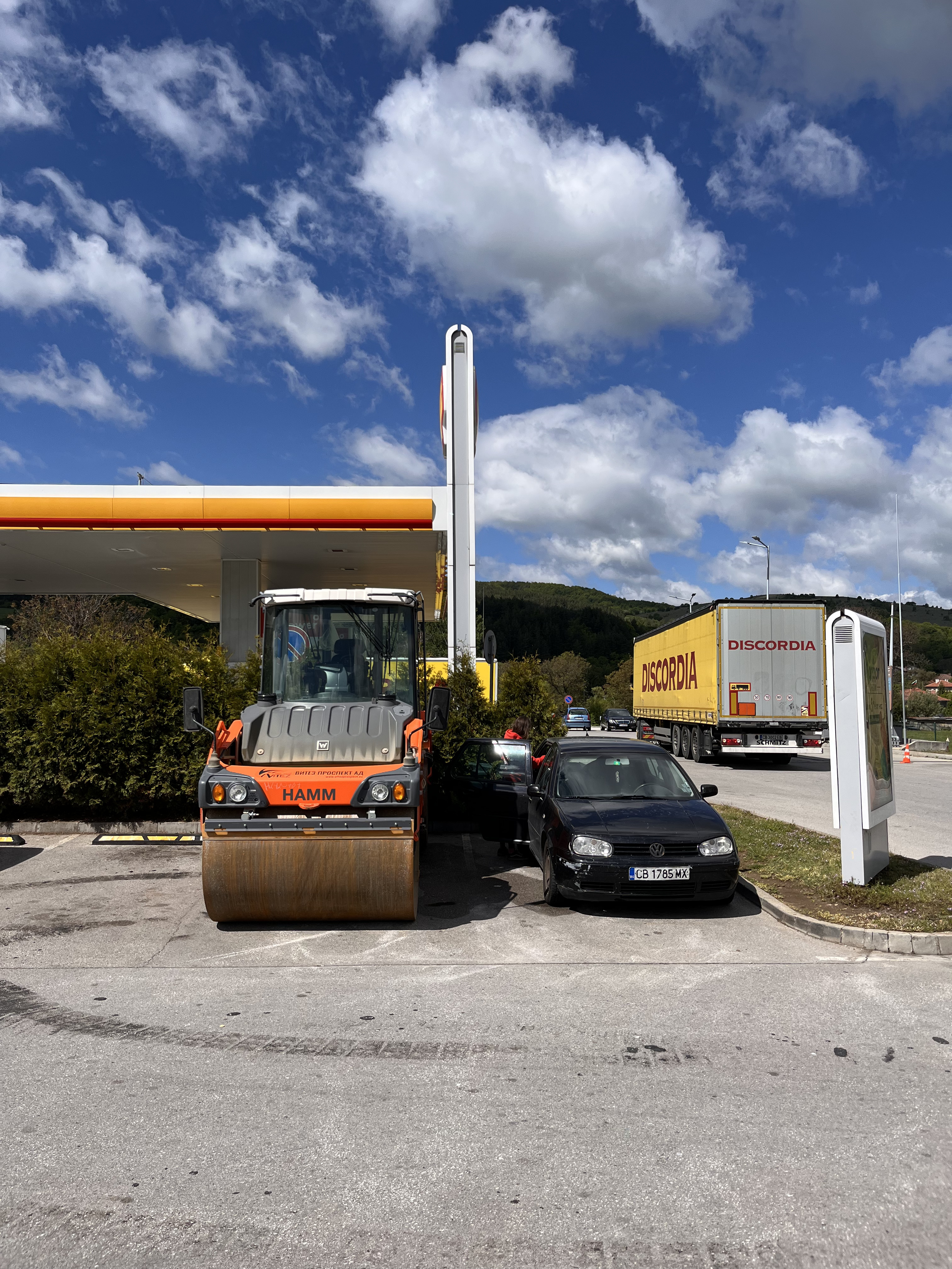 Who is gonna get to Rila first. My car or the steamroller?